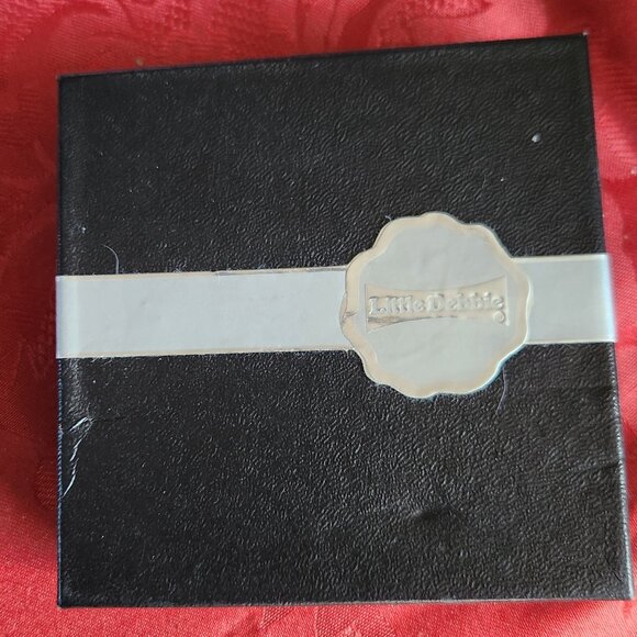 ✨3 for $15 sale✨ Debbie Belt Buckle Limited Edition Employee Medallion (2010) - Picture 3 of 5